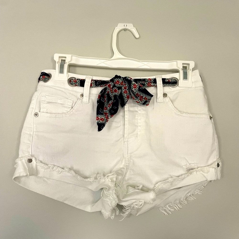 Altar’d State white denim shorts with removable scarf. Size 26